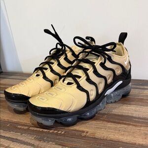 Nike VaporMax Plus Beige and Black Sneakers